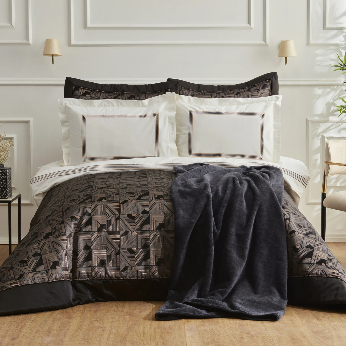 Karaca Home Asteria Qara 8 Parça Cehiz Dəsti